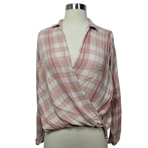 Hollister Pink Plaid Wrap Front Top Size Small Long Sleeve Casual Flannel Blouse - Picture 1 of 9